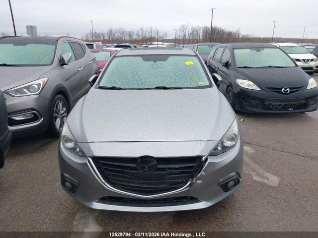 3MZBM1L71FM201646 Mazda 3 TOURING