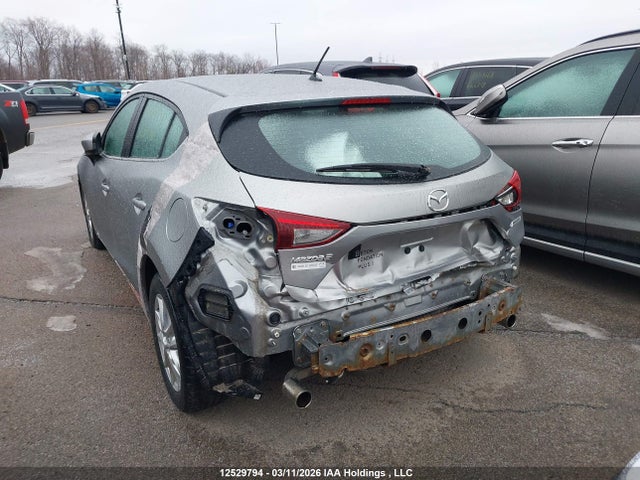 3MZBM1L71FM201646 Mazda 3 TOURING
