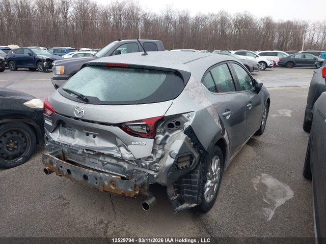 3MZBM1L71FM201646 Mazda 3 TOURING