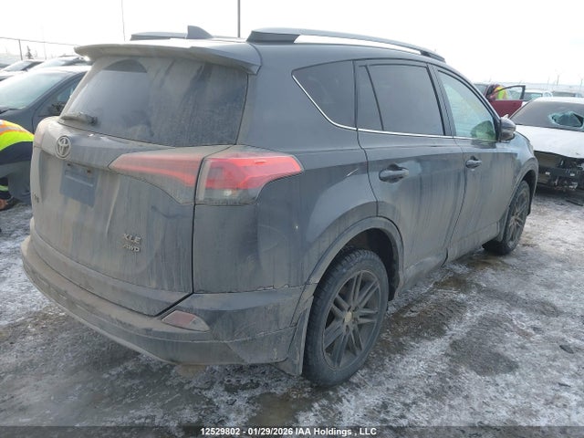 Aukcja sprzedaży 2018 Toyota Rav4 Xle, vin: 2T3RFREV0JW775541, numer aukcji: 12529802