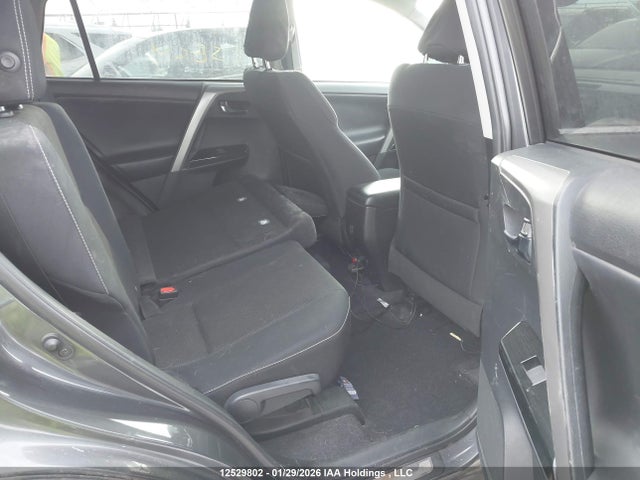 Aukcja sprzedaży 2018 Toyota Rav4 Xle, vin: 2T3RFREV0JW775541, numer aukcji: 12529802