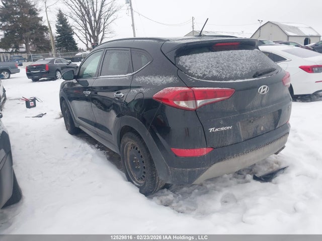 KM8J3CA24HU268420 Hyundai Tucson Limited/sport And Eco/se