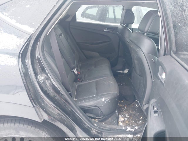 KM8J3CA24HU268420 Hyundai Tucson Limited/sport And Eco/se