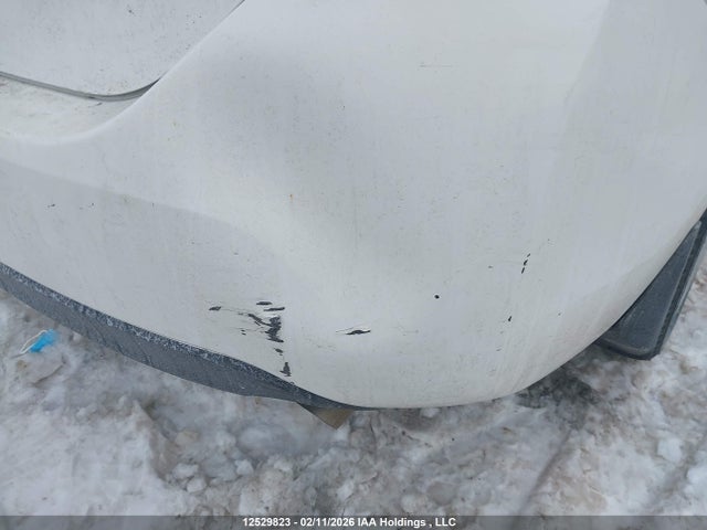 2T1BURHE9HC818264 Toyota COROLLA LE