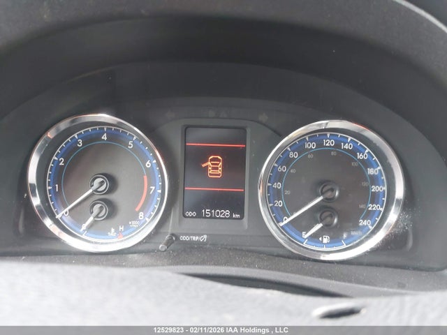 2T1BURHE9HC818264 Toyota COROLLA LE
