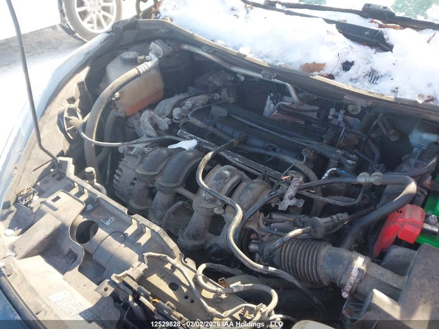 3FADP4BJ9FM197580 Ford FIESTA SE