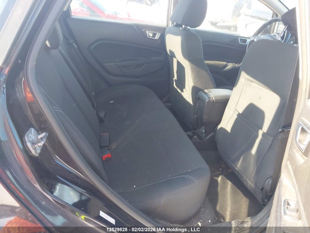 3FADP4BJ9FM197580 Ford FIESTA SE