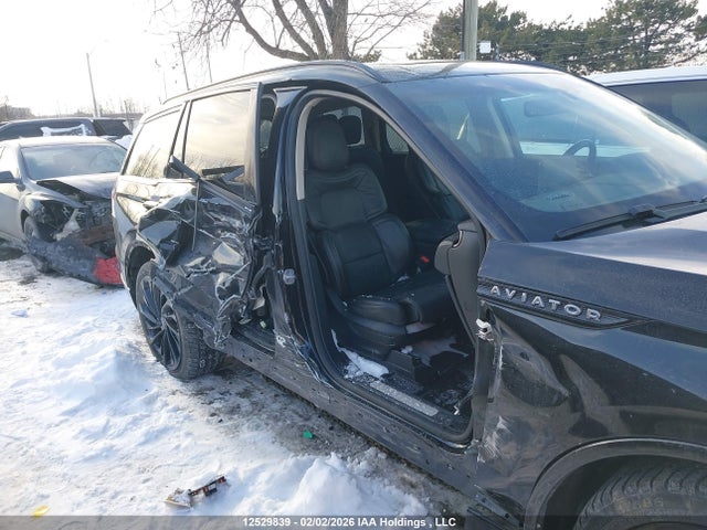 5LM5J7XC5PGL05628 Lincoln Aviator Reserve