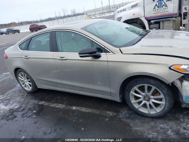 Ford Fusion Energi Titanium 2015 3FA6P0SU8FR201374 Image 13