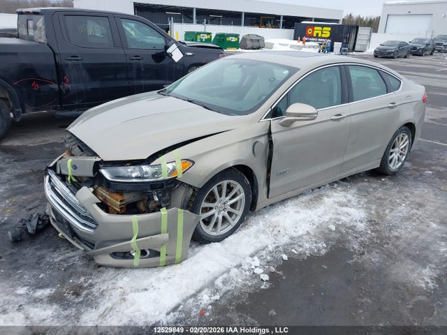 Ford Fusion Energi Titanium 2015 3FA6P0SU8FR201374 Image 2