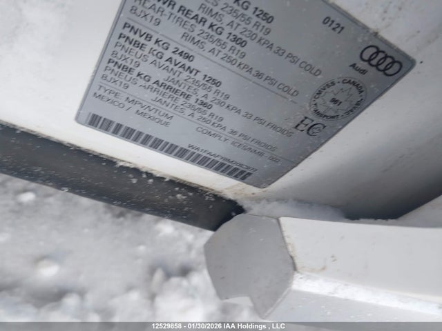 Audi Q5 2021 WA1FAAFY8M2052877 Image 17