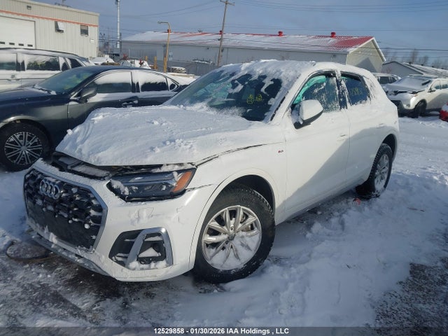 Audi Q5 2021 WA1FAAFY8M2052877 Image 2
