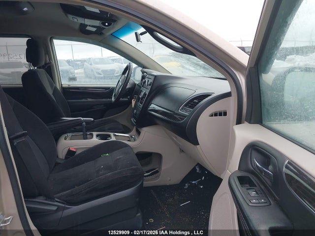 2C4RC1BG1ER310010 Chrysler Town &amp; Country Touring