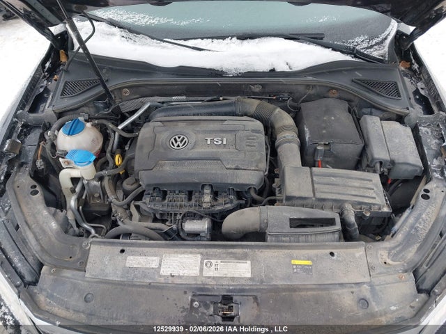 12529939 :رقم المزاد ، 1VWBT7A30HC009869 vin ، 2017 Volkswagen Passat 1.8 Tsi Comfortline مزاد بيع