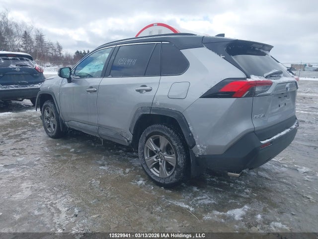 2023 Toyota Rav4 Hybrid Le მანქანა იყიდება აუქციონზე, vin: 2T3BWRFV4PW182581, აუქციონის ნომერი: 12529941
