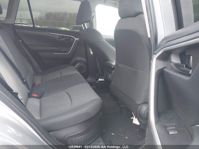 2023 Toyota Rav4 Hybrid Le მანქანა იყიდება აუქციონზე, vin: 2T3BWRFV4PW182581, აუქციონის ნომერი: 12529941
