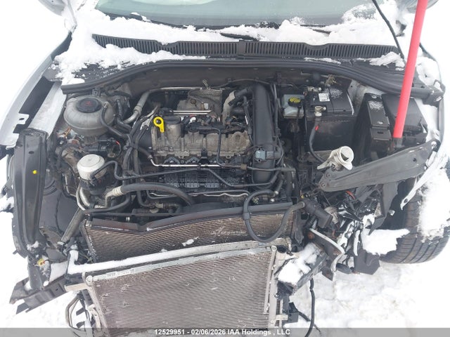 3VWG57BU4KM052446 Volkswagen Jetta 1.4 Tsi Execline