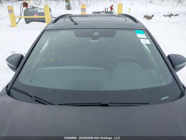 WA1KUAFZ7RP045959 Audi Q4 E-tron Premium