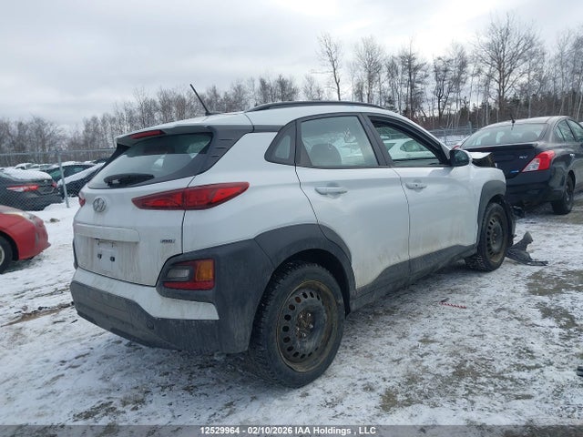 KM8K2CAA4LU447838 Hyundai Kona Sel