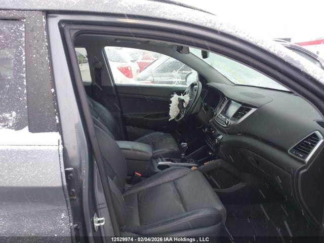 KM8J3CA23HU405508 Hyundai Tucson Limited