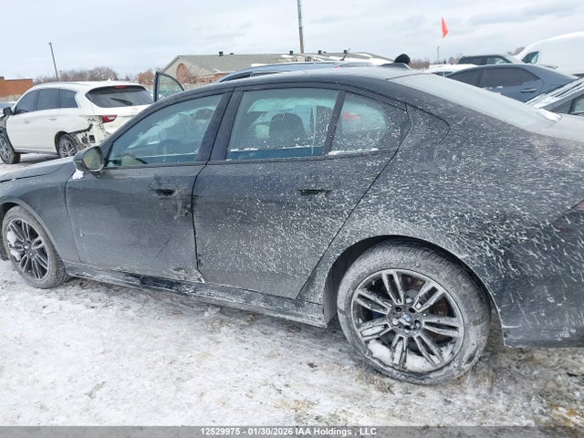WBA53FJ03TCW72309 BMW 530 XI
