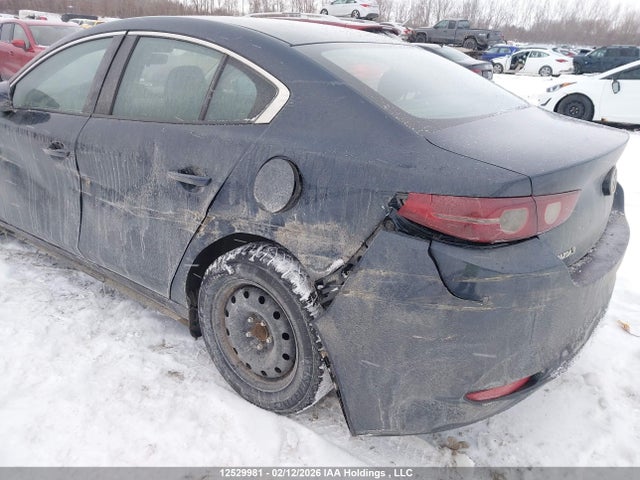 Продаж на аукціоні авто 2021 Mazda Mazda3 Gx, vin: JM1BPAB7XM1308166, номер лоту: 12529981