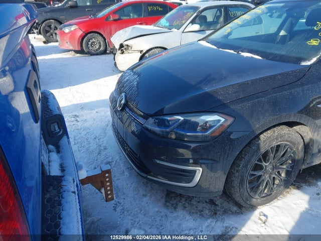 WVWPR7AU9KW913676 Volkswagen E-golf Sel Premium