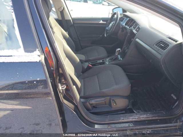 WVWPR7AU9KW913676 Volkswagen E-golf Sel Premium