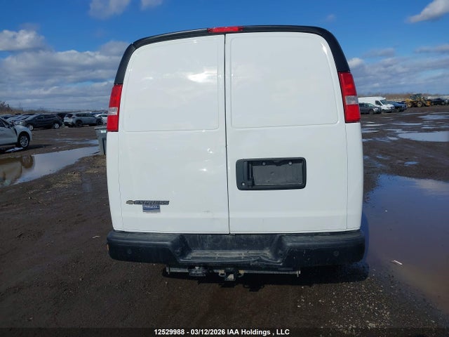 1GCWGAFP4P1207060 Chevrolet Express 2500
