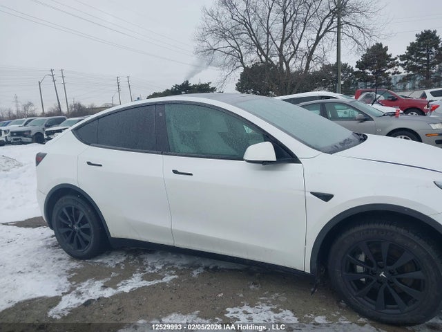 5YJYGDEE0MF285493 Tesla Model Y Long Range
