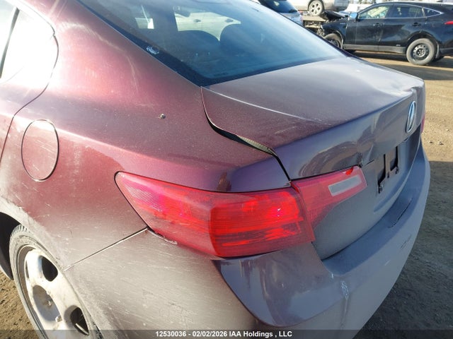 19VDE1F52FE400680 Acura Ilx Premium Package
