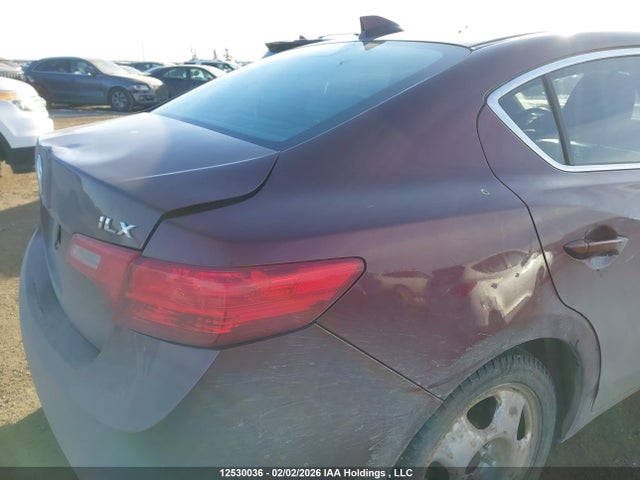 19VDE1F52FE400680 Acura Ilx Premium Package