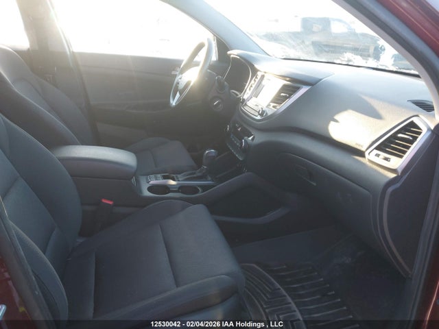 KM8J23A4XJU604601 Hyundai Tucson Base 2.0l