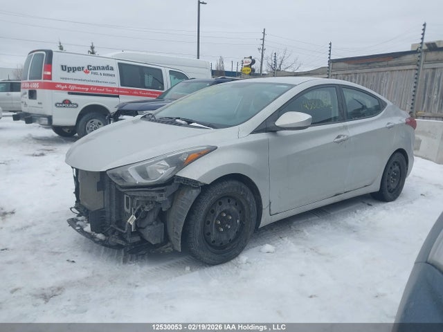 5NPDH4AE3FH560747 Hyundai Elantra Se/sport/limited