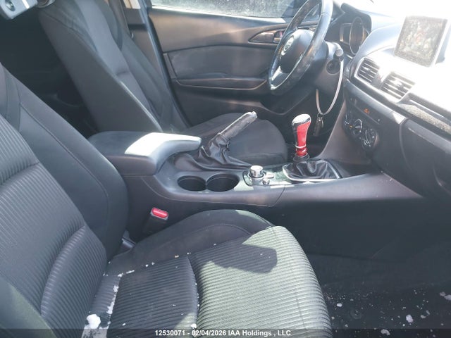 3MZBM1L76GM280099 Mazda 3 TOURING