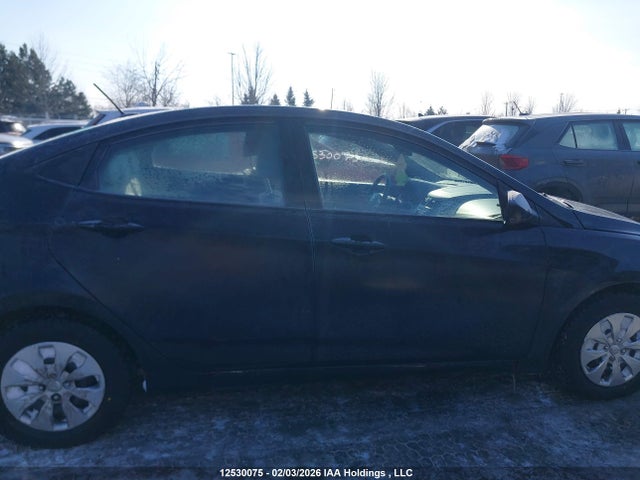 KMHCT4AE6HU202637 Hyundai Accent Le