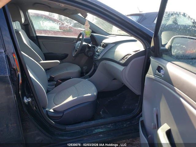 KMHCT4AE6HU202637 Hyundai Accent Le
