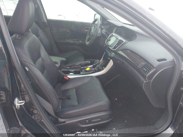 1HGCR3F91GA801035 Honda Accord