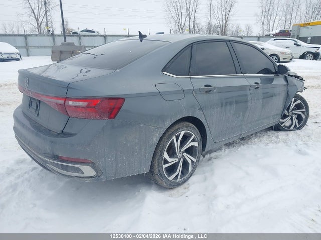 3VWGX7BU6SM047940 Volkswagen Jetta Highline