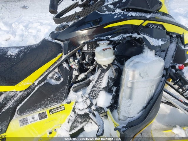 Skidoo Renegade 2021 2BPSULMN5MV000051 Image 10