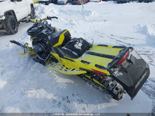 Skidoo Renegade 2021 2BPSULMN5MV000051 Image 3