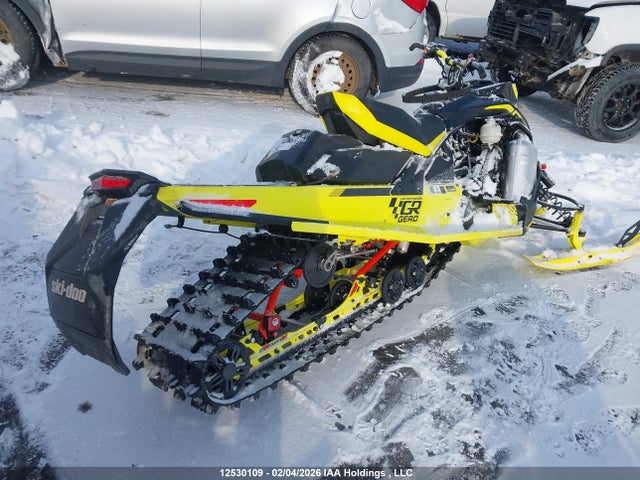 Skidoo Renegade 2021 2BPSULMN5MV000051 Image 4