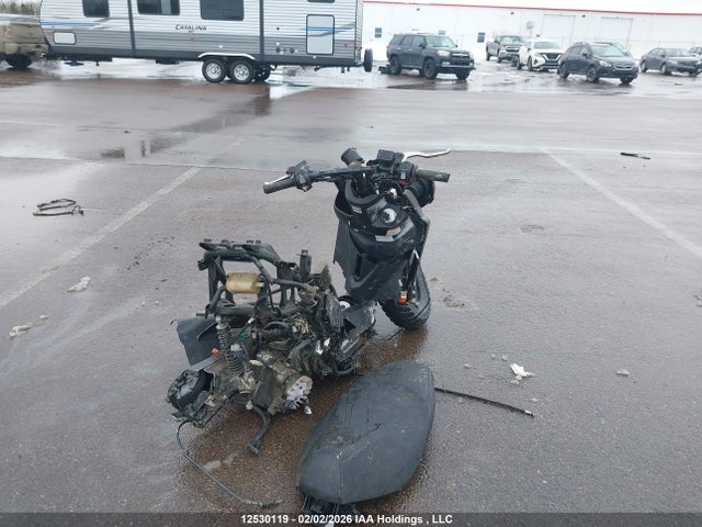 RKRSA43N8KA127945 Yamaha Yw50 F