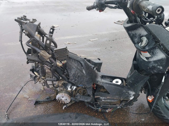 RKRSA43N8KA127945 Yamaha Yw50 F