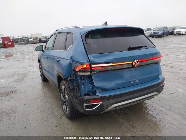 3VVUC7B27TM020328 Volkswagen TAOS SE