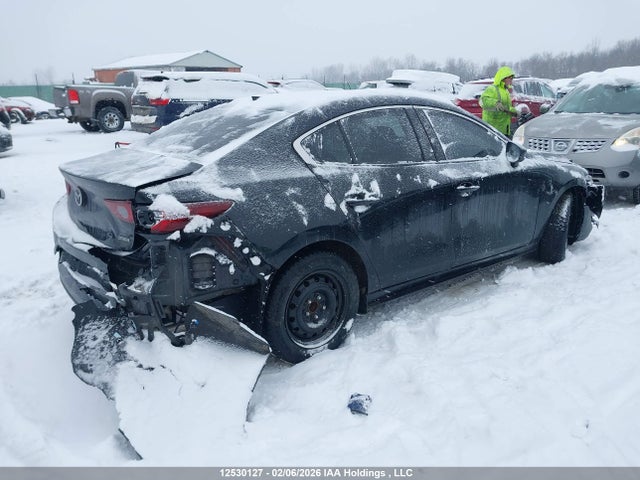 12530127 :رقم المزاد ، JM1BPADL4M1324647 vin ، 2021 Mazda Mazda3 Gt مزاد بيع