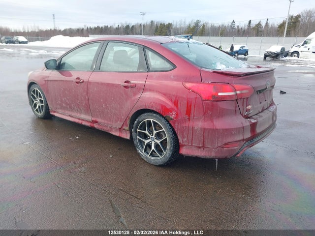 12530128 :رقم المزاد ، 1FADP3F24FL359470 vin ، 2015 Ford Focus Se مزاد بيع