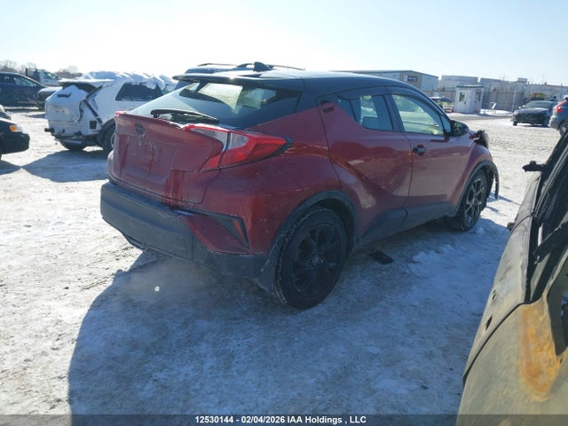 JTNKHMBX8M1102001 Toyota C-hr Xle Premium