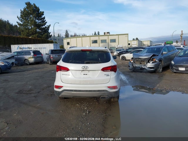 5XYZUDLBXJG517608 Hyundai Santa Fe Sport 2.4 Premium