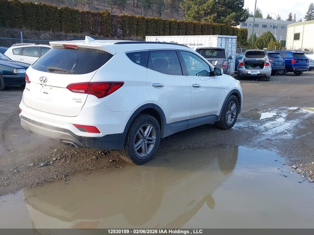 5XYZUDLBXJG517608 Hyundai Santa Fe Sport 2.4 Premium